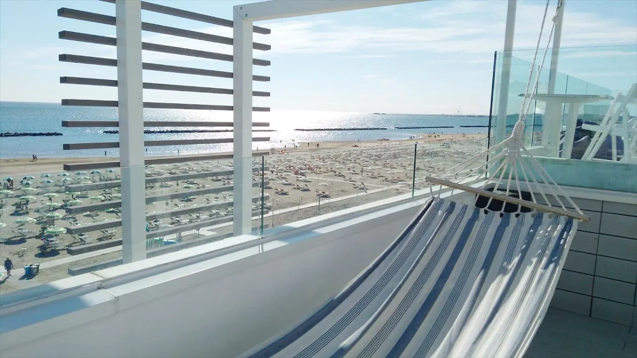 Hotel Madalu Viserba Di Rimini